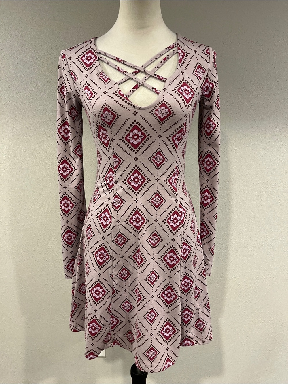 Long Sleeve Crisscross Neckline floral geometrical print long sleeve dress